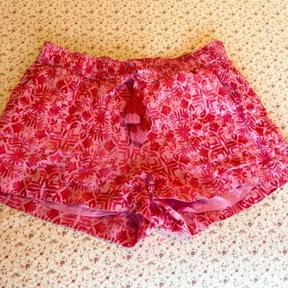 Vineyard Vines Red and Pink Floral Linen Shorts